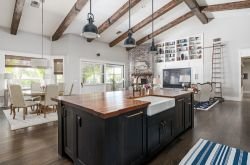 featured image for the blog article: How to Choose Cabinet Hardware | Knobs and Pulls Guide