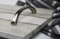 featured image for the blog article: Low-Cost Kitchen Makeovers