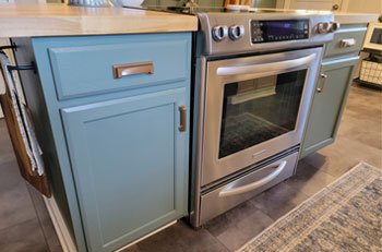 featured image for the blog article: Weekend Project: Updating My Kitchen Cabinets for a Fresh Holiday Look