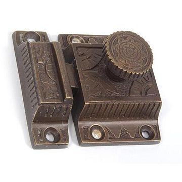ANTQ BRASS ORNAMENTAL CABINET LATCHimage