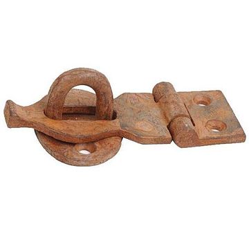 3 1/8RUSTED IRON HASPimage