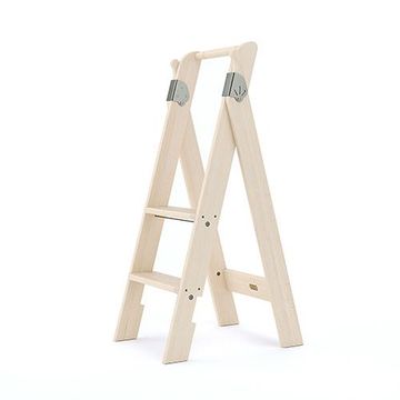 Putnam 100 Pivot Ladder in Prefinished Mapleimage