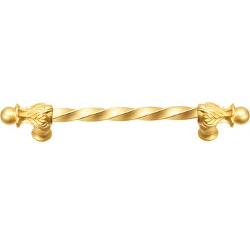 Carpe Diem Acanthus Twist Romanesque Pullimage
