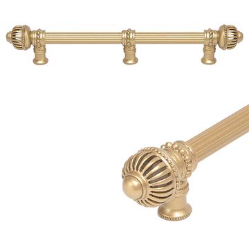 Carpe Diem Cricket Cage Large Finial Reeded Center Pull with Braceimage
