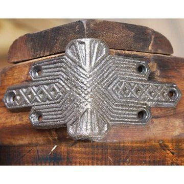 TRUNK CORNER RAW IRON 2 1/8 X 3 1/8image