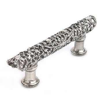 JULIANE GRACE PULLimage