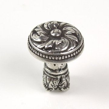 Carpe Diem Acanthus And Bead Small Knobimage