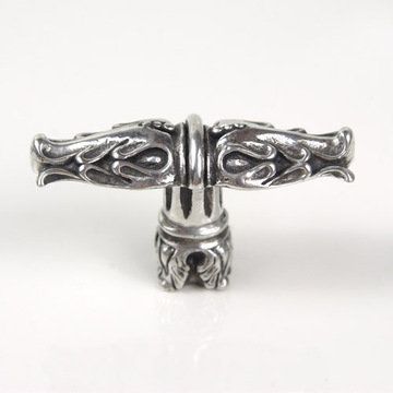 Carpe Diem Acanthus Large Romanesque Knobimage