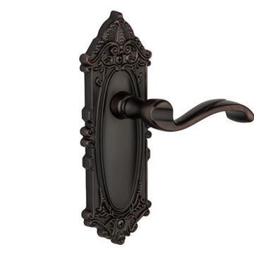 Grandeur Grande Victorian Privacy Interior Door Set With Portofino Leverimage