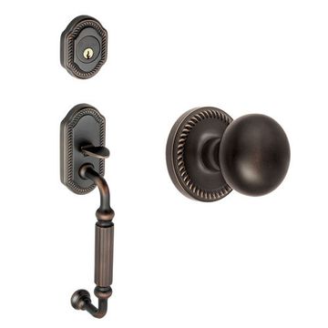 Grandeur Newport Fluted Grip Thumblatch To Fifth Avenue Knob Entry Setimage