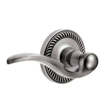 Grandeur Newport Privacy Interior Door Set With Bellagio Leverimage