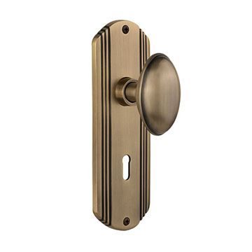 Nostalgic Warehouse Deco Privacy Interior Door Set With Homestead Knob - With Keyholeimage