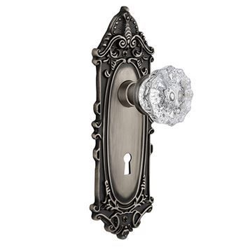 Nostalgic Warehouse Victorian Privacy Interior Door Set With Crystal Knob - With Keyholeimage