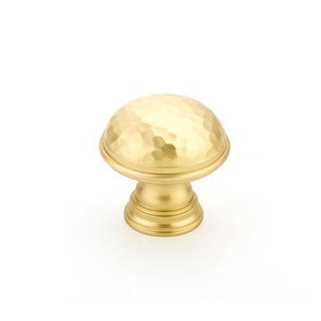 Schaub Atherton Plain Edge Hammered Knobimage