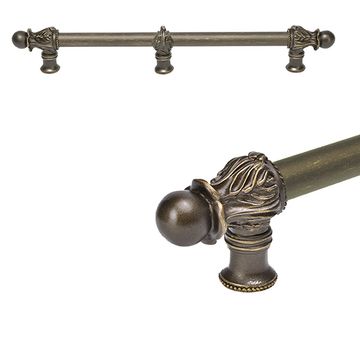 Carpe Diem Acanthus Romanesque Smooth Cabinet Pull - Center Braceimage