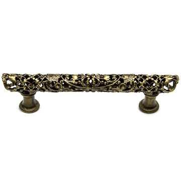 Carpe Diem Juliane Grace Cabinet Pullimage