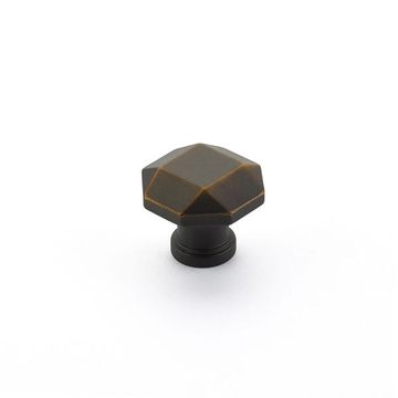 Schaub Menlo Park Faceted Cabinet Knobimage