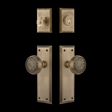 Nostalgic Warehouse New York Entry Set with Craftsman Knobimage